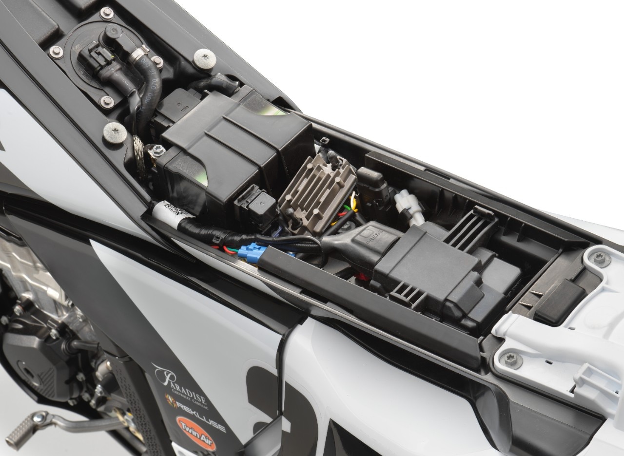 Nuova Husqvarna FC 450 Rockstar Edition 2023